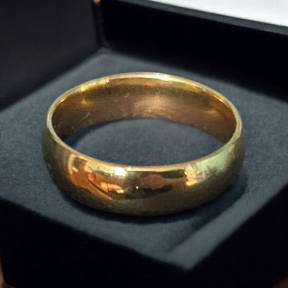 Boutique U Other - 18K Gold Bonded Wedding 8mm Ring Various Sizes